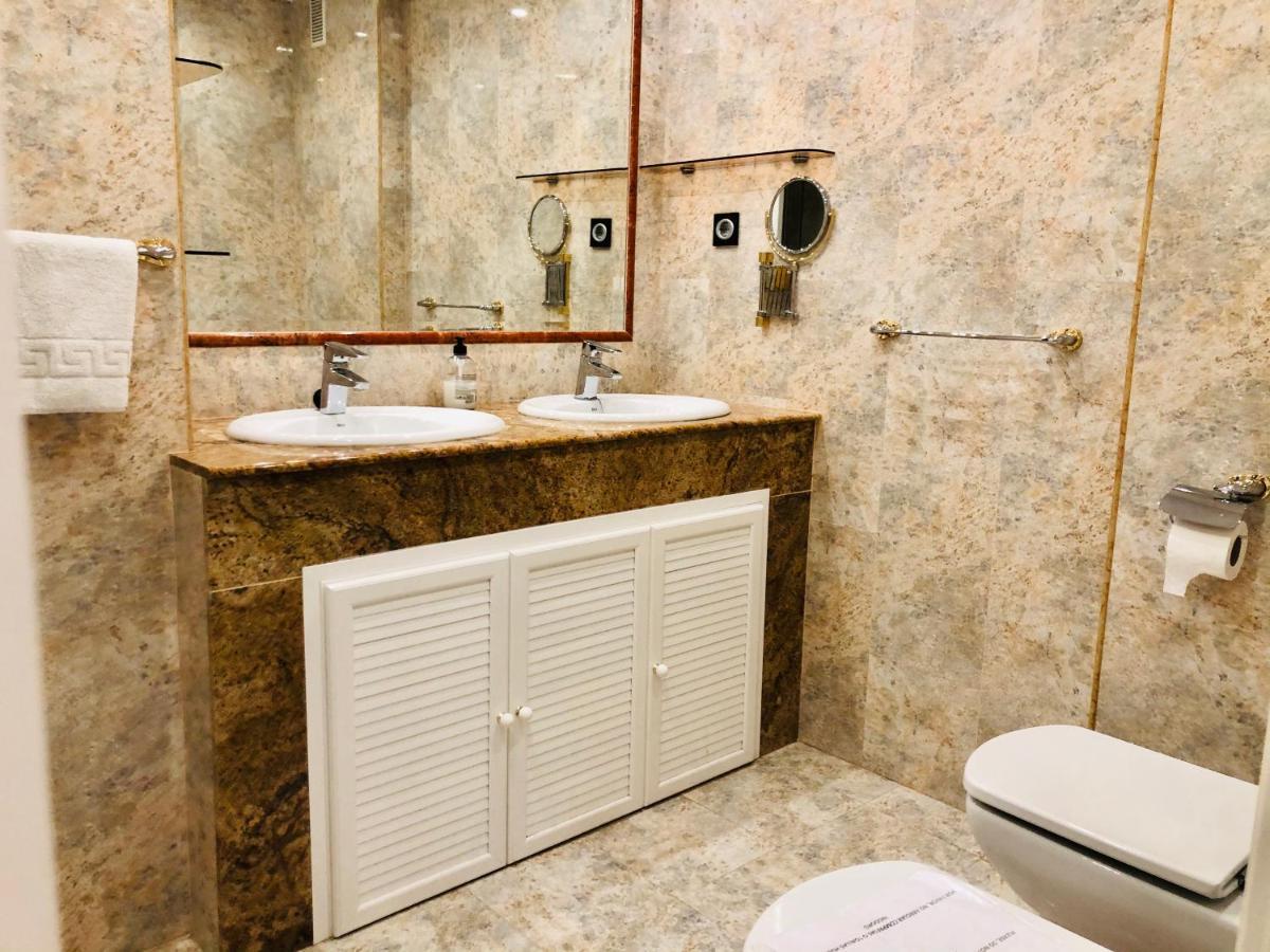 Rentcostadelsol Fuengirola Dona Sofia A Екстер'єр фото